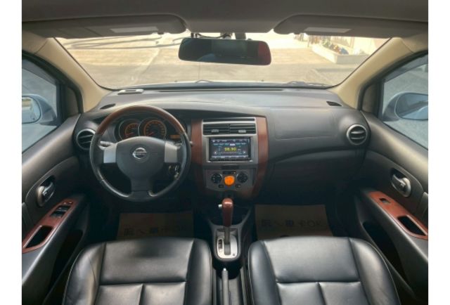 2009 Nissan Livina 1.8  第5張相片