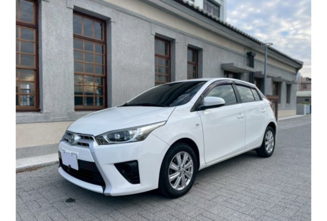 2014 Toyota Yaris  第1張相片