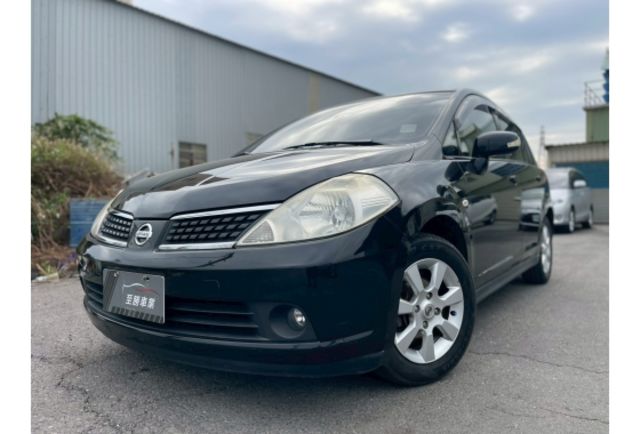 黑色帥氣代步車｜2012 TIIDA 1.8  第1張相片