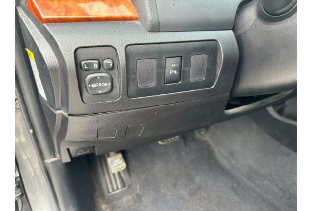 便宜耐用代步車｜2010 CAMRY 2.4E  第8張相片