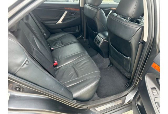 便宜耐用代步車｜2010 CAMRY 2.4E  第13張相片