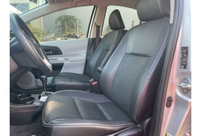 Toyota PRIUS C  第3張相片