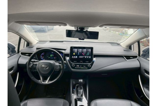 2020 Toyota Corolla Altis Hybrid 白色 油電旗艦版  第4張相片