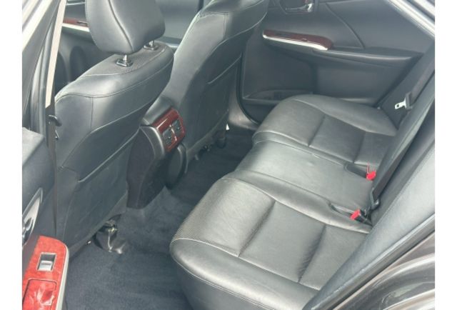 2013 Toyota Camry 2.0 灰色  第9張相片