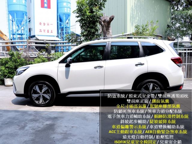 【預約來店賞車享更多優惠】★原廠保固中★都在原廠保養★頂級款★原漆★里程保證4萬★4WD⋆電動尾門⋆環景  第2張相片