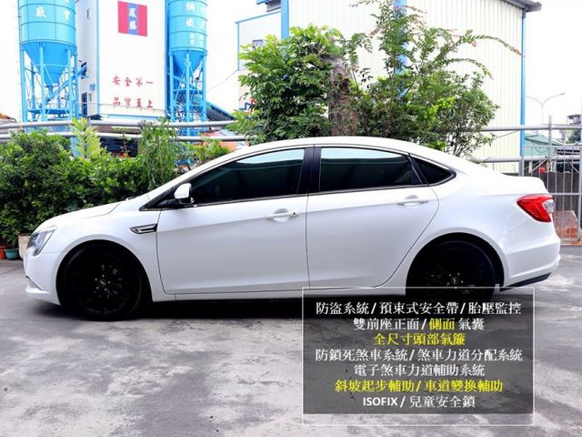 【預約來店賞車享更多優惠】★代步車首選★ECO版★渦輪省油大馬力⋆定速⋆天窗⋆電子手煞車⋆導航⋆倒車顯影⋆可全貸  第2張相片
