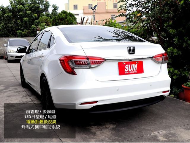 【預約來店賞車享更多優惠】★代步車首選★ECO版★渦輪省油大馬力⋆定速⋆天窗⋆電子手煞車⋆導航⋆倒車顯影⋆可全貸  第3張相片