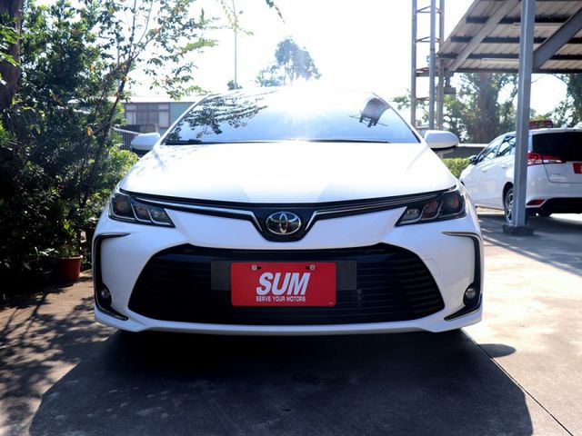 【預約來店賞車享更多優惠】★不敗神車★市場稀有尊爵版⋆盲點⋆ACC⋆I-key⋆恆溫⋆導航⋆倒車顯影⋆後座出風口★可全貸  第6張相片