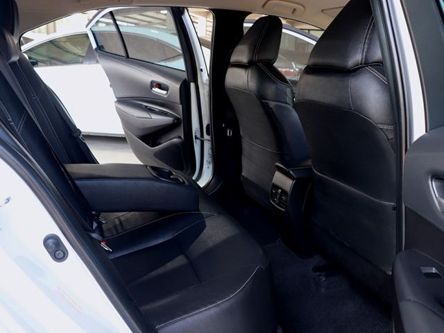 【預約來店賞車享更多優惠】★不敗神車★市場稀有尊爵版⋆盲點⋆ACC⋆I-key⋆恆溫⋆導航⋆倒車顯影⋆後座出風口★可全貸  第11張相片