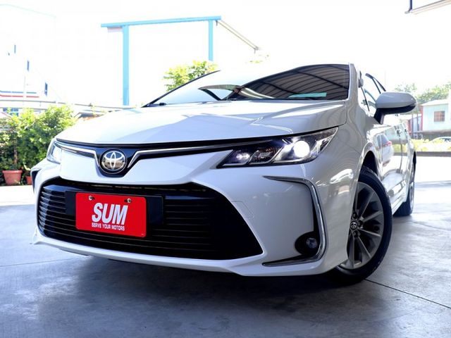 【預約來店賞車享更多優惠】★不敗神車★市場稀有尊爵版⋆盲點⋆ACC⋆I-key⋆恆溫⋆導航⋆倒車顯影⋆後座出風口★可全貸  第18張相片
