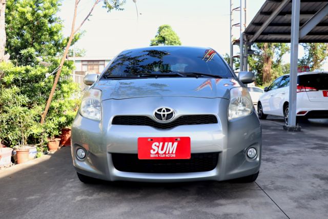 【預約來店賞車享更多優惠】★都市小型掀背車★靈活大空間★稀有RS★可全貸⋆I-key⋆恆溫  第7張相片