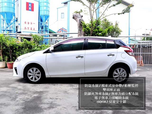 【預約來店賞車享更多優惠】★經典都市掀背車★稀有豪華+版★原廠保養★選配雙精裝★可全貸  第3張相片