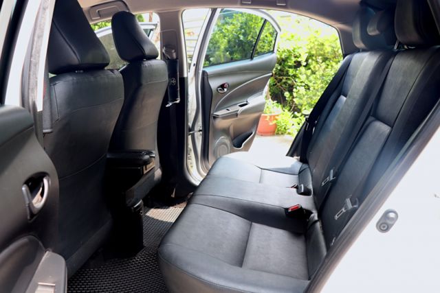 【預約來店賞車享更多優惠】★原廠保固中★選配雙精裝★七氣囊⋆Apple Carplay ⋆感應大燈★可全貸  第11張相片