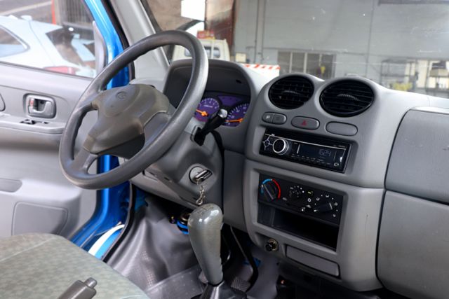 【預約來店賞車享更多優惠】★超低里程★賺錢好夥伴★手排省油大扭力★升降尾門★原鈑件★可全貸  第8張相片