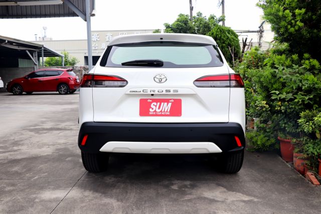 【預約來店賞車享更多優惠】★CUV銷售第一名★尊爵款★僅跑2萬★原廠保養★ACC★360環景★盲點偵測★循跡★I-KEY  第5張相片