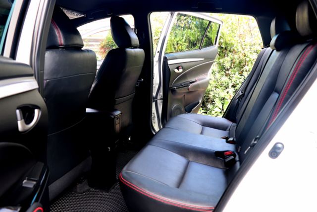 【預約來店賞車享更多優惠】★稀有 S版★超低里程★9顆氣囊★I-key★定速★CarPlay★可全貸  第11張相片