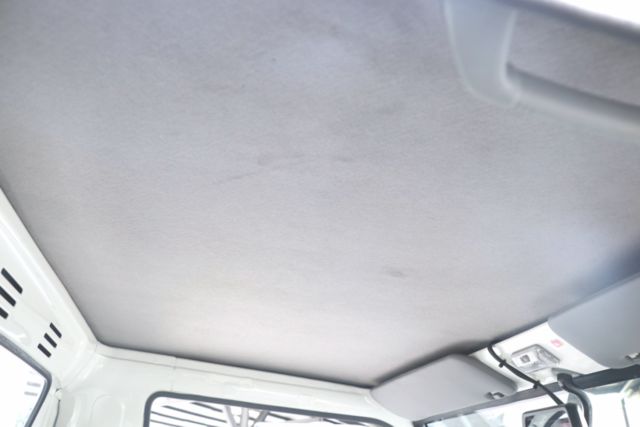 【預約來店賞車享更多優惠】★自排貨車★里程保證僅跑1萬★全車原鈑件★定速★方向盤快撥★抬頭顯示器  第11張相片