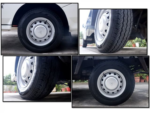 【預約來店賞車享更多優惠】★自排貨車★里程保證僅跑1萬★全車原鈑件★定速★方向盤快撥★抬頭顯示器  第15張相片