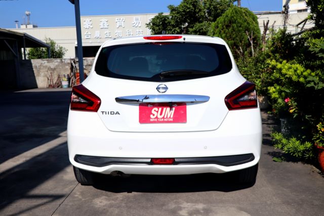 【預約來店賞車享更多優惠】★魔術大空間★頂級旗艦版★都市掀背小車★盲點★分區恆溫★可全貸  第5張相片