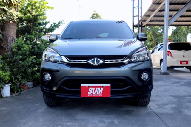 【預約來店賞車享更多優惠】★里程保證僅跑一萬★原廠保養★光感應自動頭燈★定速巡航★衛星導航★後座出風口★全車原鈑件  第8張相片