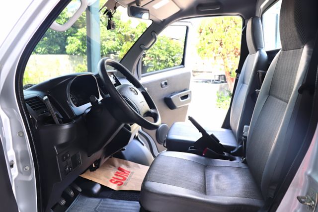 【預約來店賞車享更多優惠】★賺錢好夥伴★車況良好，冷氣很冷★手排大扭力★可全貸  第9張相片