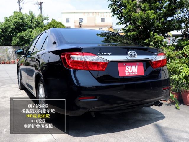 【預約來店賞車享更多優惠】★豪華大型房車★里程僅6萬多公里★內裝跟新的一樣★後座出風口★可全貸  第4張相片