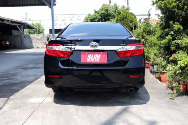 【預約來店賞車享更多優惠】★豪華大型房車★里程僅6萬多公里★內裝跟新的一樣★後座出風口★可全貸  第5張相片