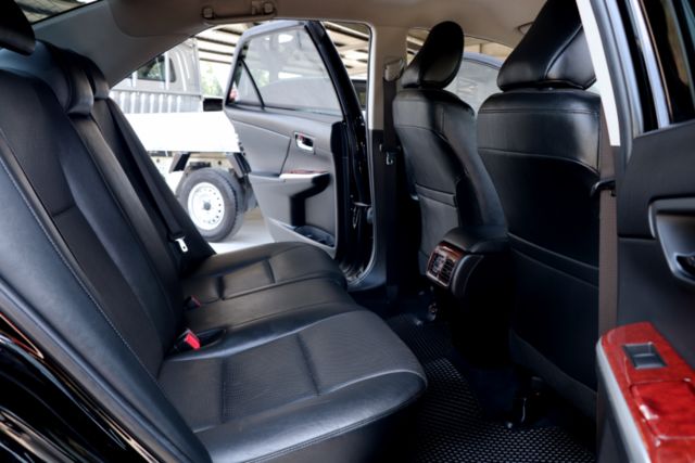 【預約來店賞車享更多優惠】★豪華大型房車★里程僅6萬多公里★內裝跟新的一樣★後座出風口★可全貸  第12張相片