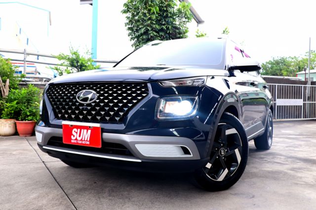 【預約來店賞車享更多優惠】★車況超好★都市掀背小休旅★雙色烤漆★無線充電★Carplay★可全貸  第18張相片