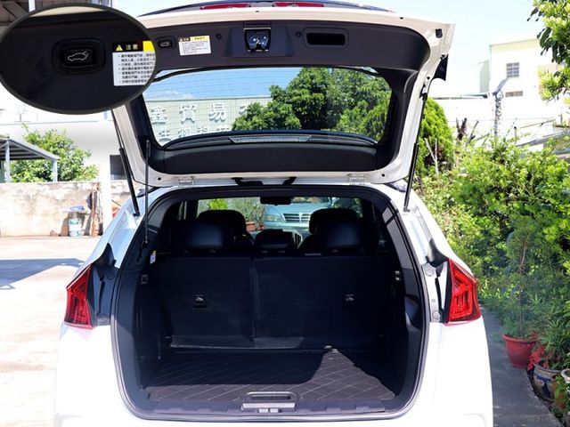 【預約來店賞車享更多優惠】★小改款★Neo環景勁化版★新車一半價CP值超高★原廠保固中★電動尾門★環景影像★可全貸  第6張相片