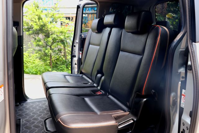 【預約來店賞車享更多優惠】★七人座★豪華＋版★雙電動滑門★後座出風口★可全貸  第13張相片