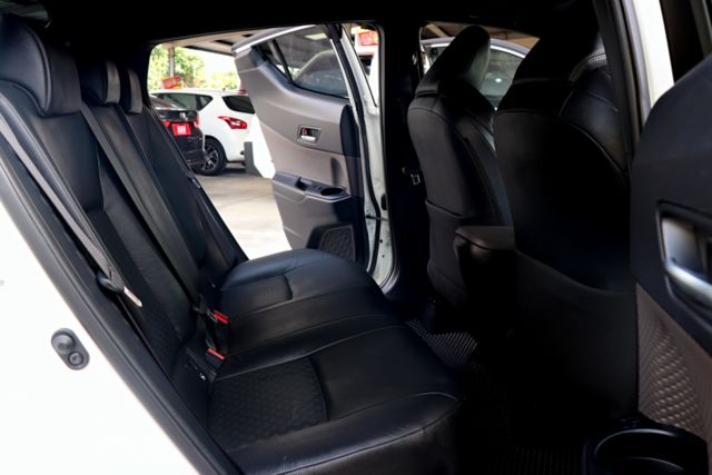 【預約來店賞車享更多優惠】★小改後★1.2渦輪省油省金★2WD豪華版★原廠保養★原廠精裝影音★可全貸  第13張相片