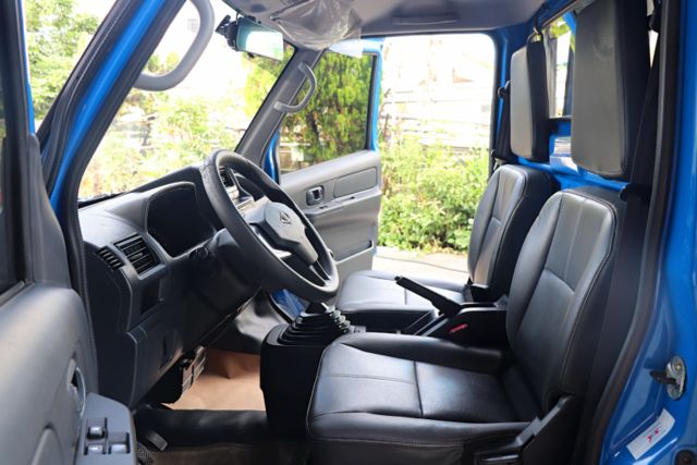 【預約來店賞車享更多優惠】★賺錢好夥伴★車況良好，冷氣很冷★原廠保養★三面棚★手排大扭力★可全貸  第8張相片