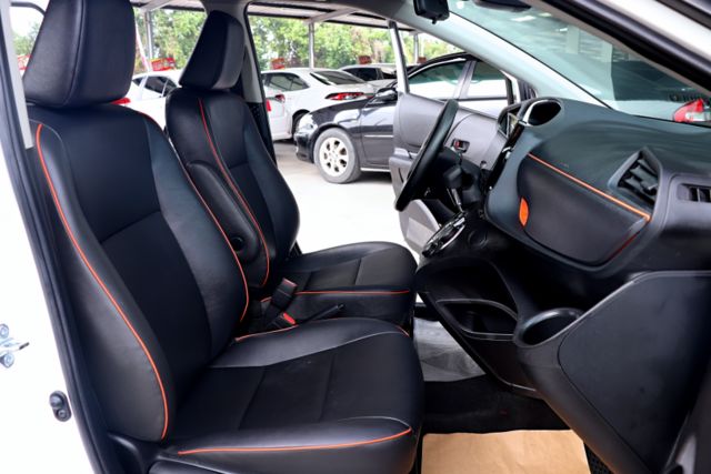 【預約來店賞車享更多優惠】★豪華+版★原廠保固中⋆盲點⋆AEB⋆電動滑門⋆安卓機★可0頭款交車  第13張相片
