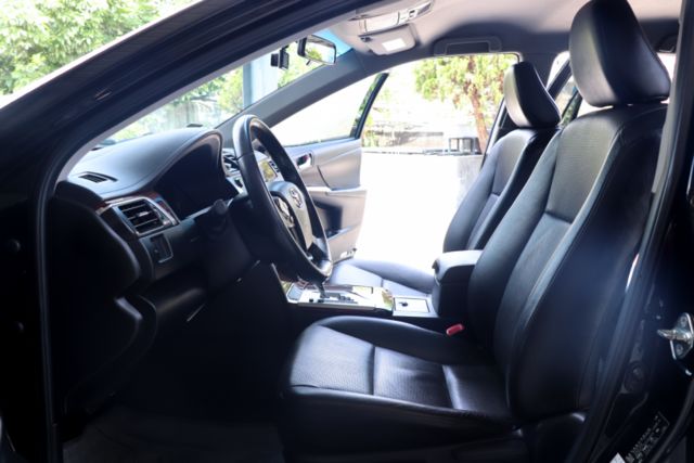 【預約來店賞車享更多優惠】★豪華大型房車★里程僅6萬多公里★內裝跟新的一樣★後座出風口★可全貸  第10張相片