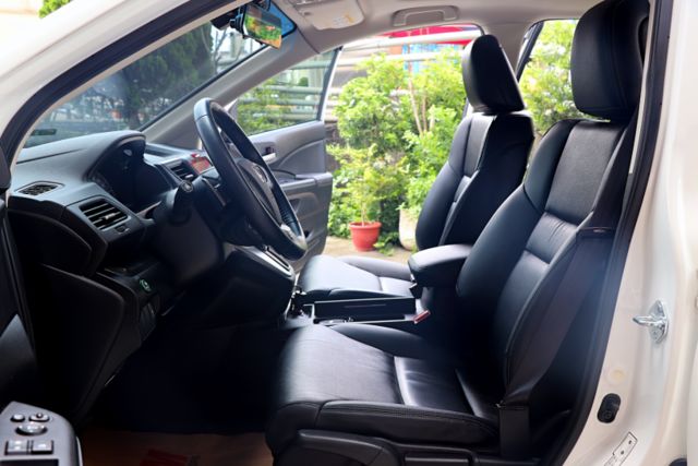 【預約來店賞車享更多優惠】★4.5代小改款★經典不敗SUV★原廠保養★里程超少★可全貸  第12張相片