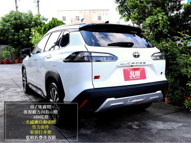 【預約來店賞車享更多優惠】★汽油GR版★原廠保養★加購精裝配備★全台銷量第一名CUV★可全貸  第5張相片