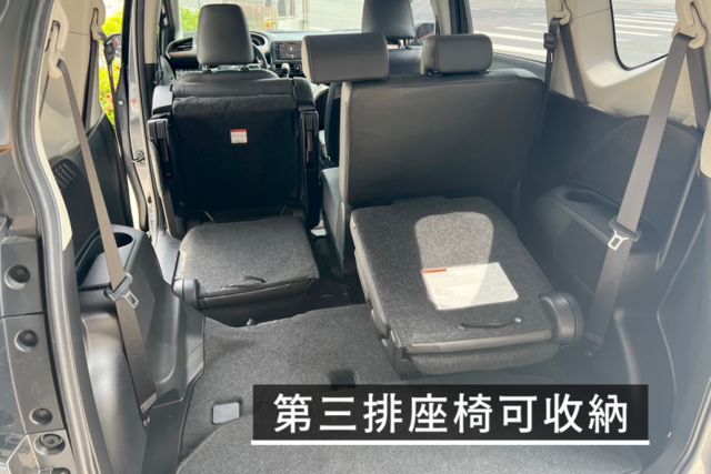 電動滑門/豪華七人座/可收納式第三排/車道偏離警示/車道變換輔助/自動緊急煞車/車門燈飾/行車紀錄器  第16張相片