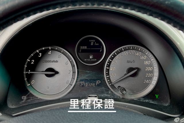 電動座椅/七人座/前後天窗/多功能方向盤  第2張相片