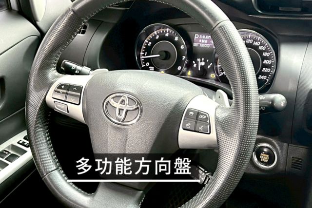 電動椅/衛星導航/抬頭顯示器/多功能方向盤/循跡防滑/胎壓偵測  第5張相片