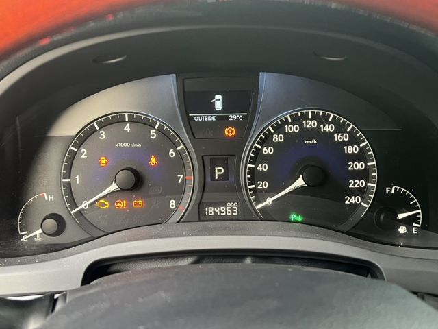 中控螢幕/電動座椅/倒車顯影/定速巡航/抬頭顯示器/雙前座記憶電動椅/電動尾門  第2張相片