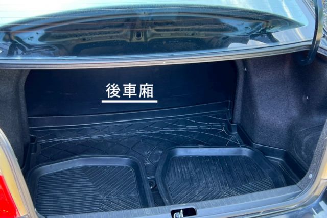後照鏡方向燈/倒車雷達/前霧燈  第7張相片
