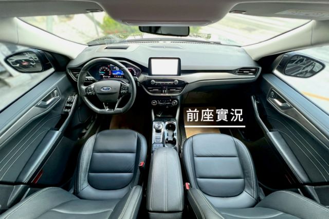 分區控溫/抬頭顯示器/主動跟車/環景系統/ 全景天窗/電動尾門  第3張相片