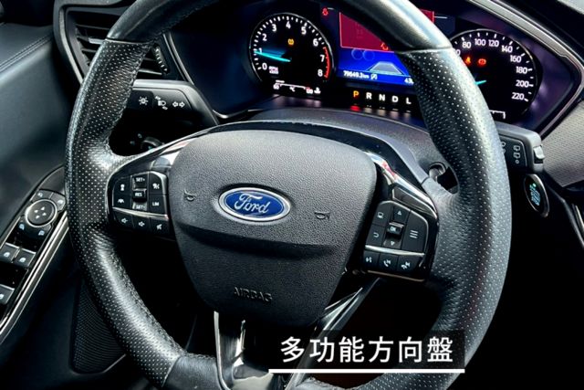 分區控溫/抬頭顯示器/主動跟車/環景系統/ 全景天窗/電動尾門  第4張相片