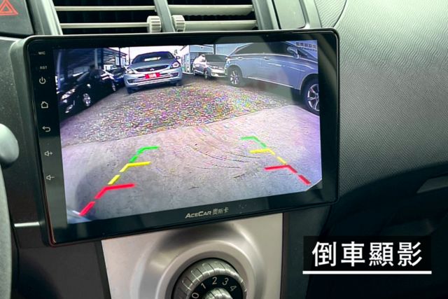 倒車顯影/衛星導航/行車紀錄器/後霧燈  第7張相片