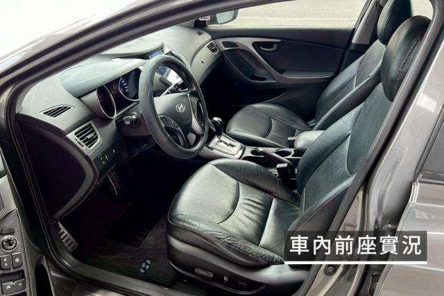 電動天窗/倒車顯影/電動座椅/電動天窗/定速巡航  第9張相片