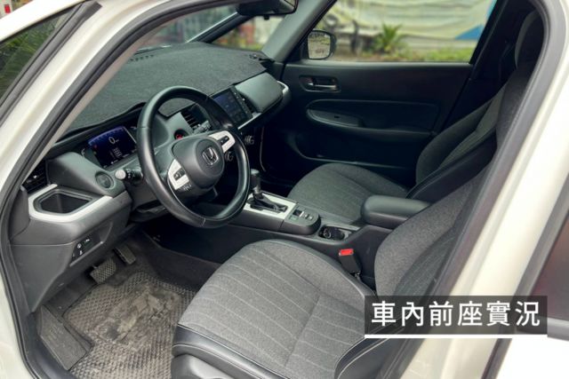 主動跟車/車道維持輔助/倒車顯影/循跡防滑  第8張相片