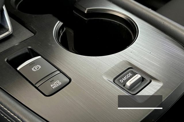 全車原鈑件/環景影像/自動跟車/盲點偵測/分區控溫/雙前座電動椅  第10張相片