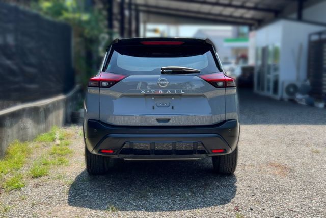 全車原鈑件/環景影像/自動跟車/盲點偵測/分區控溫/雙前座電動椅  第18張相片