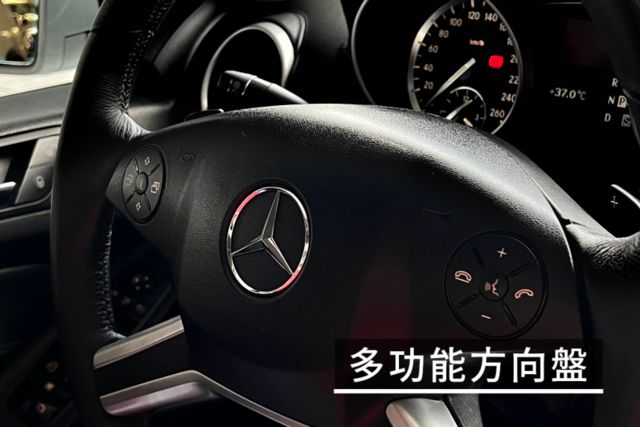 原鈑件/可安排認證/定速巡航/前後天窗/第三排座椅/電動尾門  第6張相片